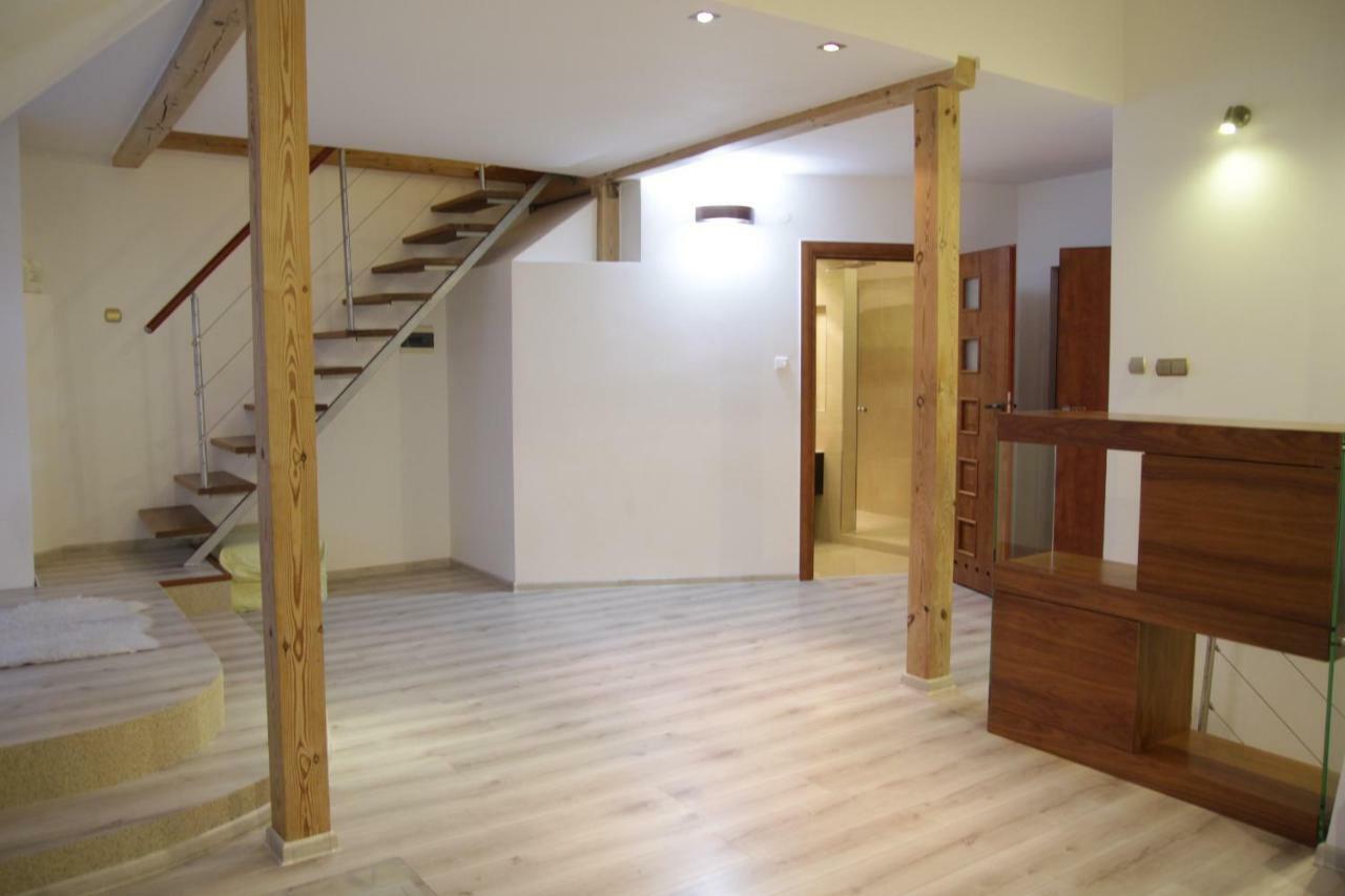 Apartament Aesthetic Tychy Exterior photo